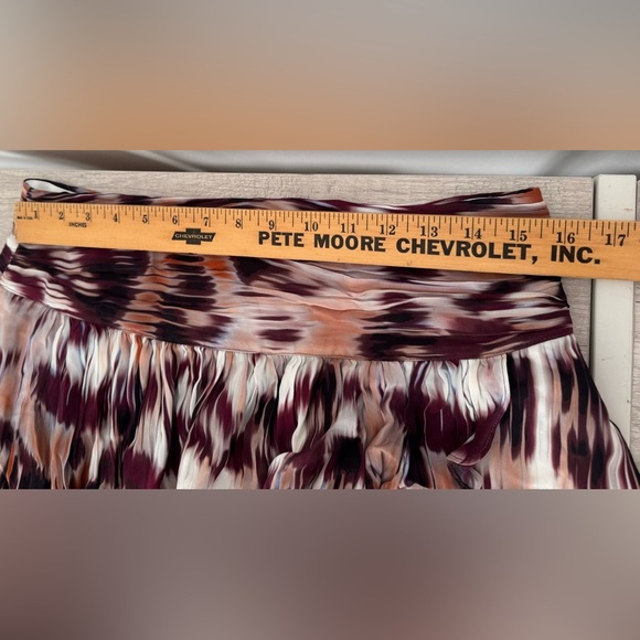 REISS Josephine ikat flippy berry mini skirt Chiffon Party Summer NWT Size 8 - Picture 4 of 8